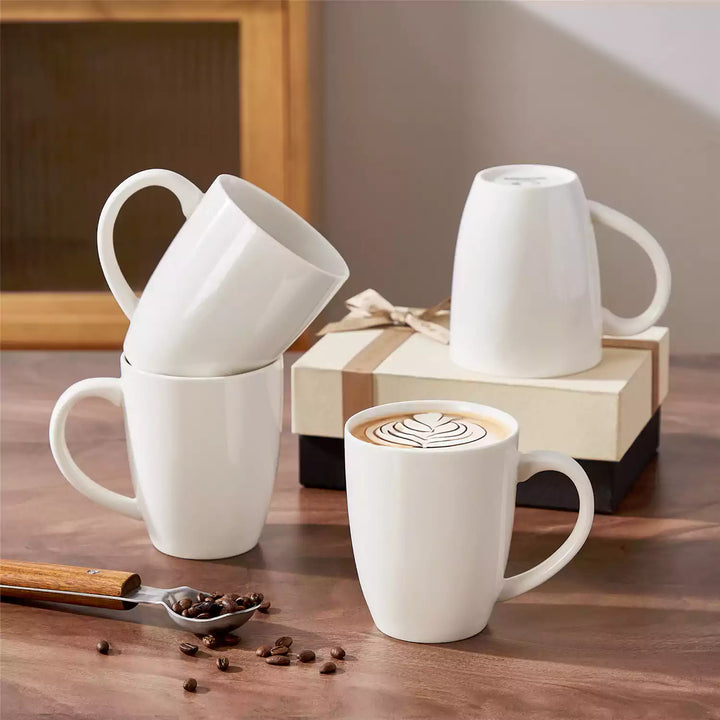 Guide to choosing a 4- or 6-piece coffee mug set based on household size, daily use, storage, and guests.