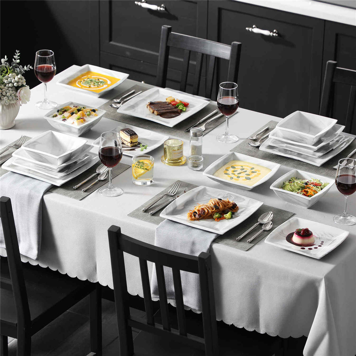 A gifting guide to dinnerware and tableware for weddings, housewarmings, holidays, and everyday occasions.