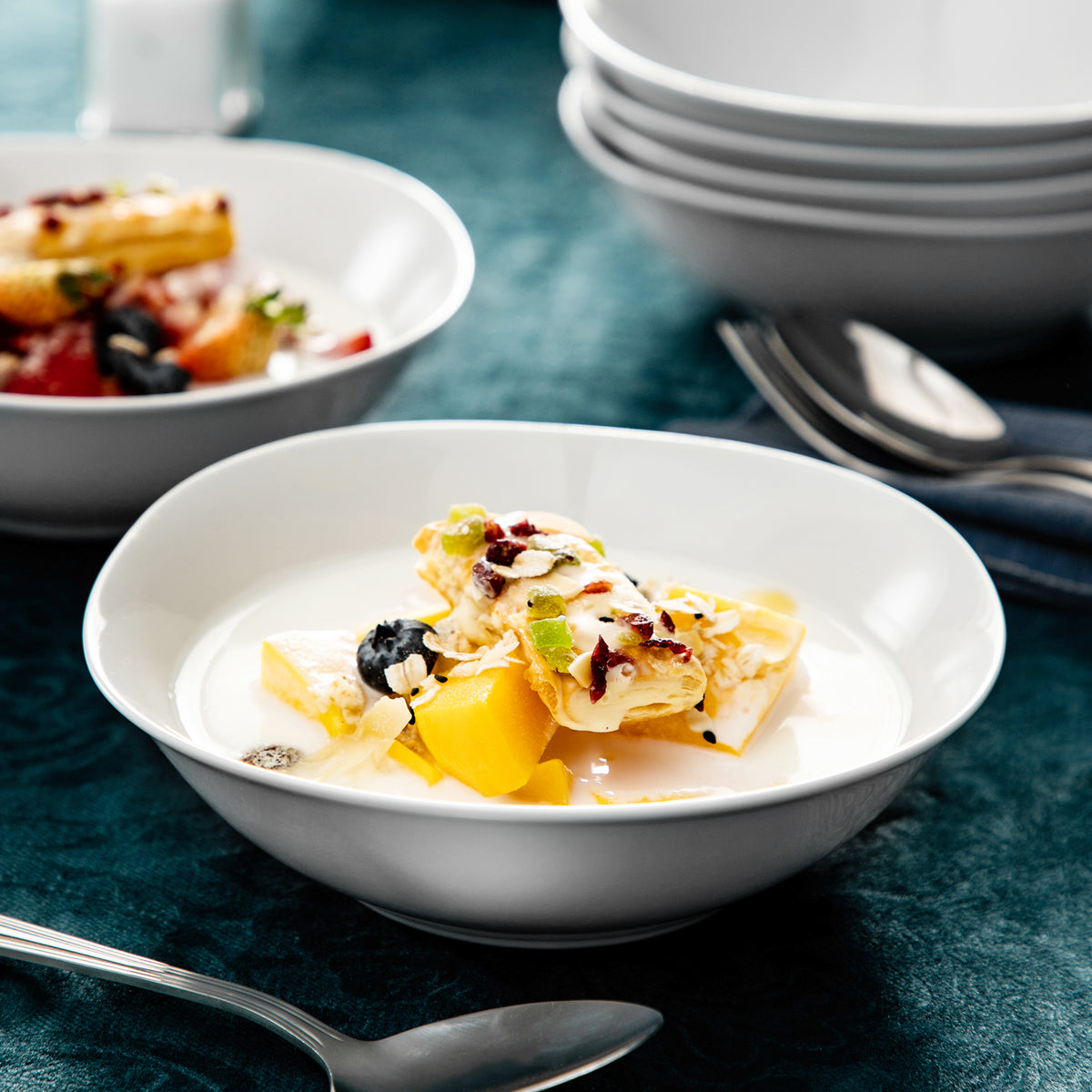 MALACASA Set of 6 Elisa Cereal Bowls in fine porcelain with square and rounded edges, combining minimalist design with practicality.