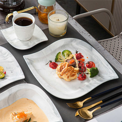 Which Is More Elegant and Luxurious: Porcelain or Bone China?
