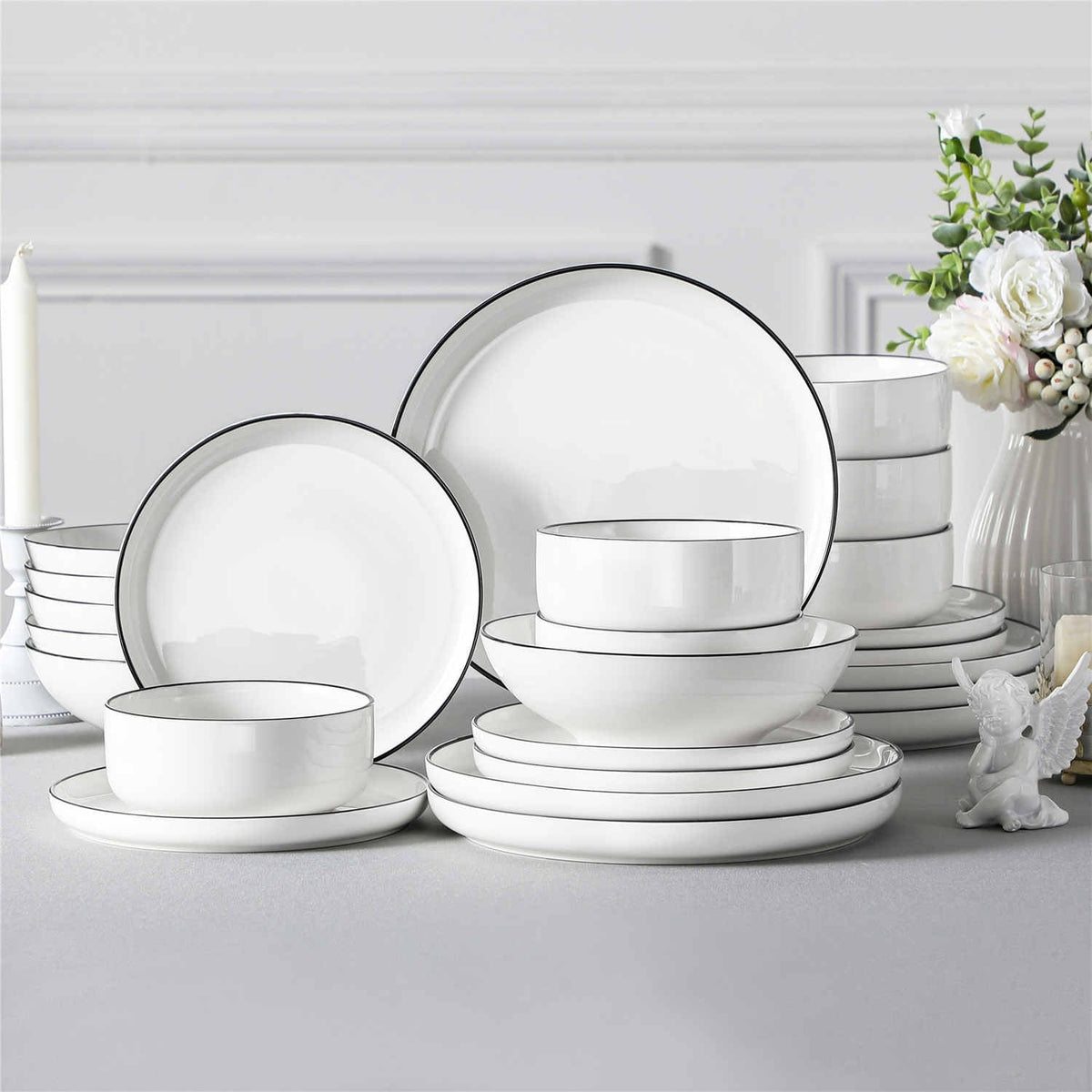 24-Piece Porcelain Set With Black Trim, Offering Timeless Elegance And Versatile Functionality For Stylish Six-Person Dining Experiences.