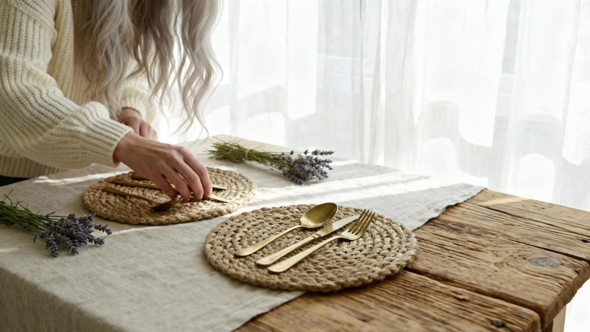 Ceramic Plates as Cat Food Bowls: Whisker Comfort vs. Plastic