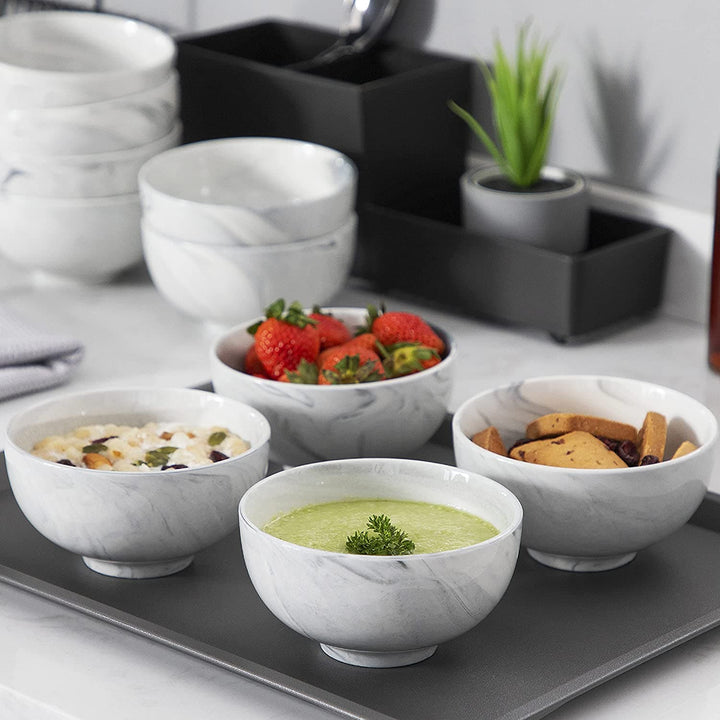 A guide to choosing small ceramic bowls by capacity, depth, and shape for dips, prep, desserts, and snacks, plus tips on stacking and set size.