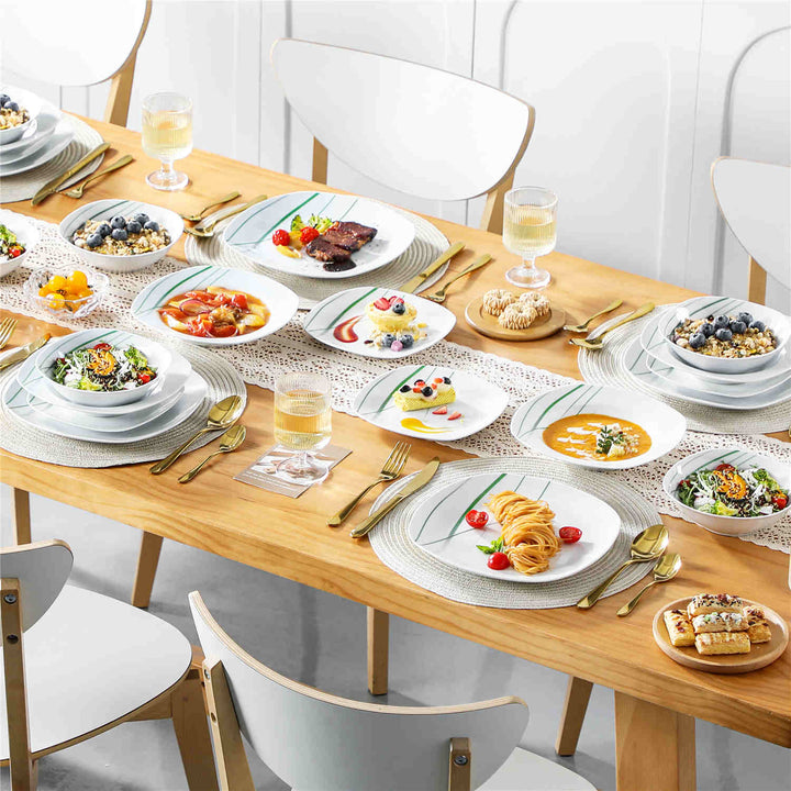Set Stoviglie Smaltate Coleman 24 Pezzi Per Campeggio E Picnic - Rosso Maculato