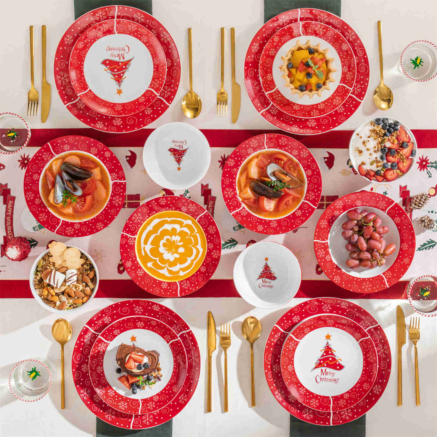 MALACASA Christmastree 16-Piece Porcelain Dinnerware Set, Adorned with beautiful Christmas tree patterns, adding a festive touch to your holiday table.