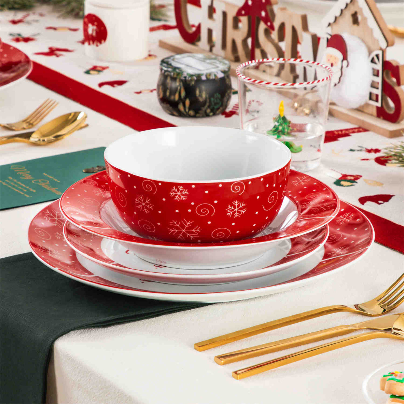 MALACASA Christmastree 16-Piece Porcelain Dinnerware Set, Adorned with beautiful Christmas tree patterns, adding a festive touch to your holiday table.