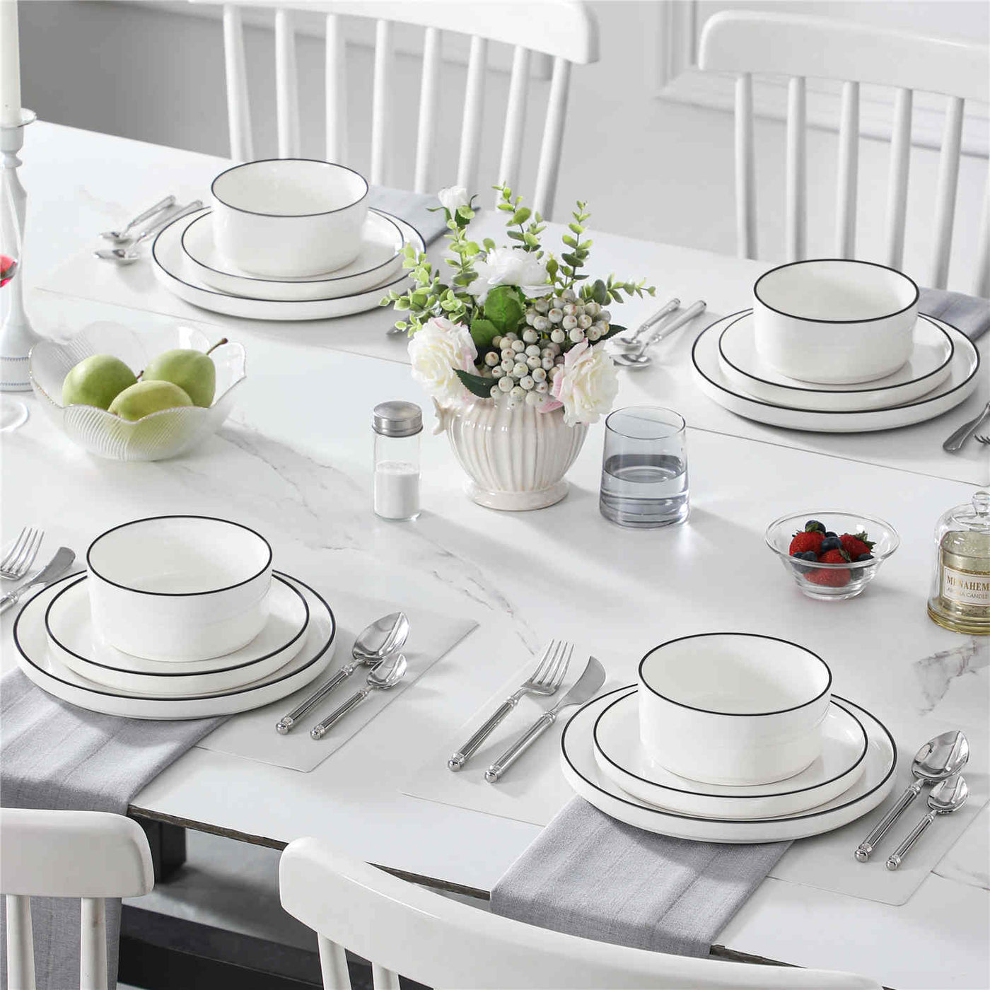 MALACASA Leah 12-Piece Porcelain Dinnerware Set - Includes Plates and Bowls with a Round Design and Pared-Down Lines for a Timeless Dining Aesthetic - Black Trim#color_black-trim