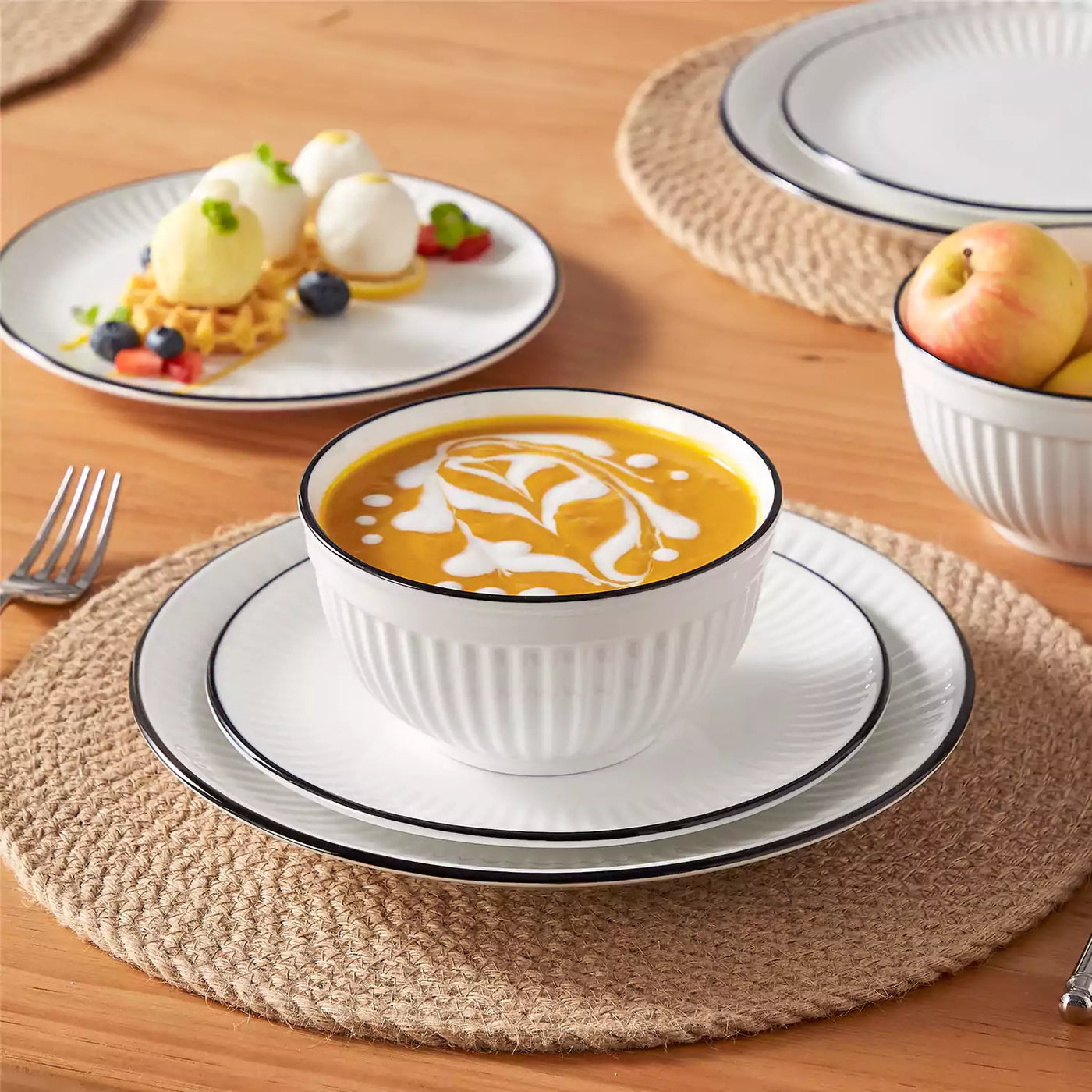 Leila Porcelain Dinnerware Set with Ribbed Design, 4-Person - Black Trim#color_black-trim