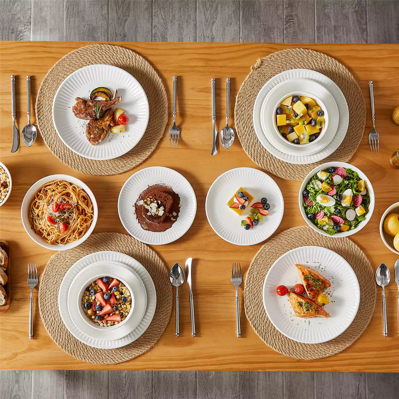 Leila 16 Piece Dinnerware Set - Ivory White#color_ivory-white