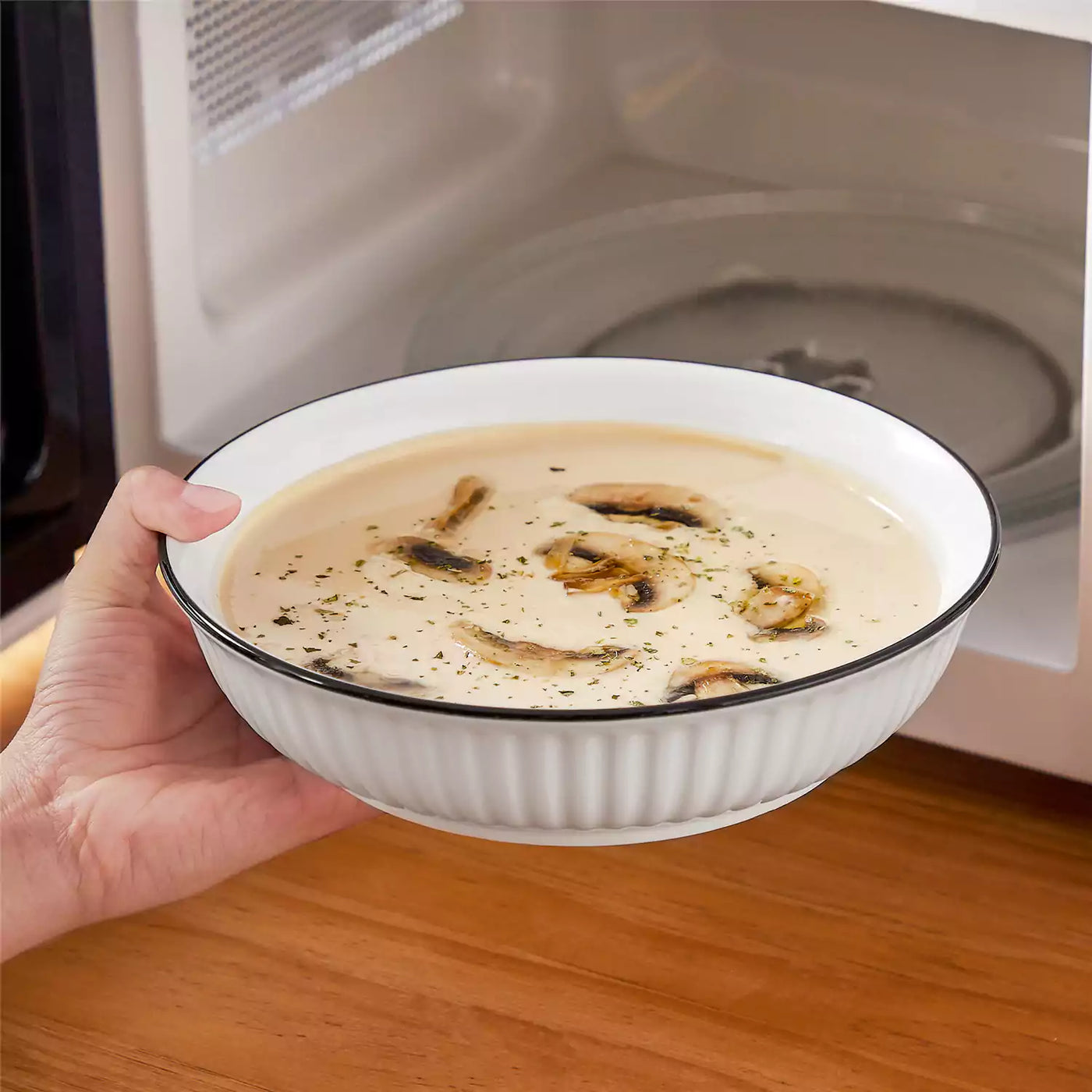 Leila 16 Piece Dinnerware Set - Black Trim#color_black-trim