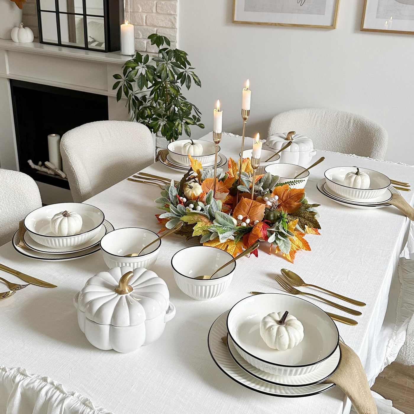 Leila Porcelain Dinnerware Set with Ribbed Design, 4-Person - Black Trim#color_black-trim