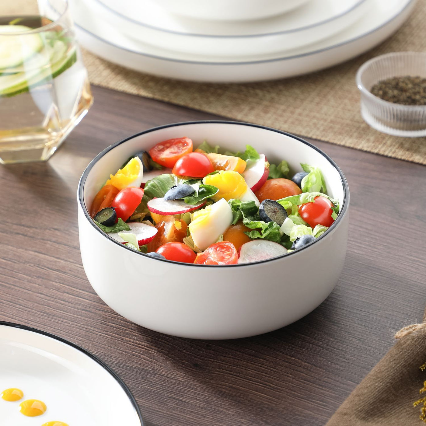 MALACASA Luna 18 piece white with black trim porcelain dinnerware set, plates and bowls set for 6#color_black-trim