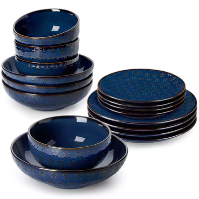 MALACASA Refined Lydia 16-piece deep starry blue dinnerware set with daisy pattern, featuring roasted chicken, oatmeal, and creamy mushroom soup - Delicate Daisy#pattern_delicate-daisy