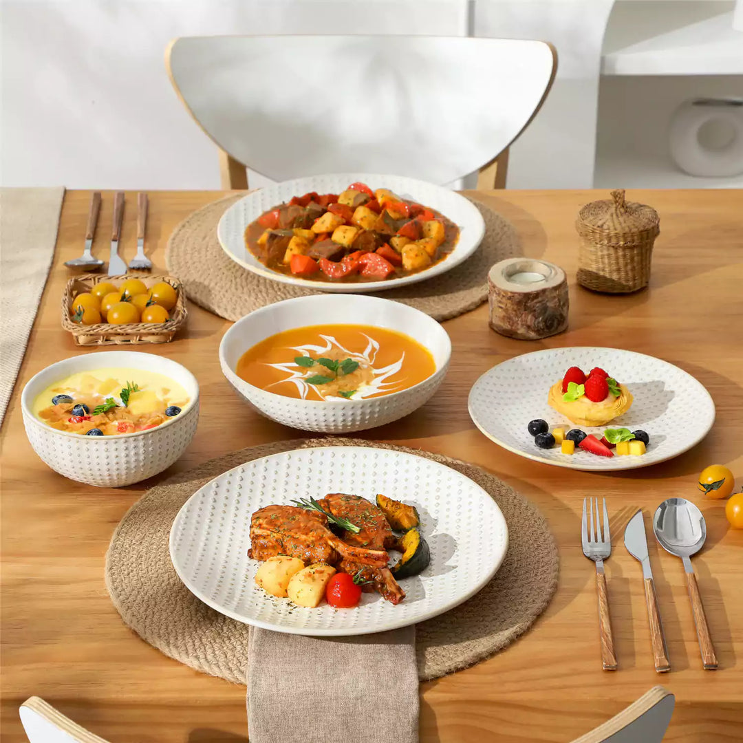 LAKLAIN CEYLON パーティーセット　19点 Lydia 16-Piece Embossed Stoneware Dinnerware Set for 4