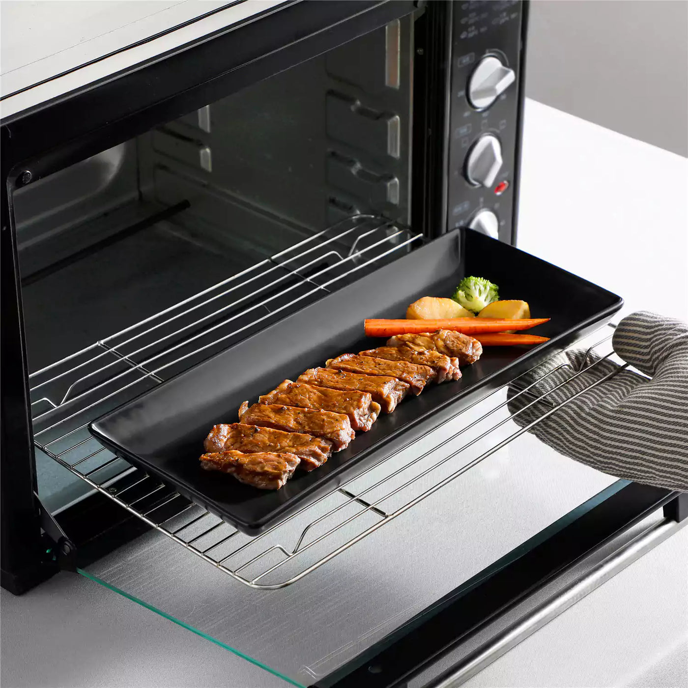 Elegant 3-Tier Black Server With Plates Perfect For Serving Desserts Appetizers At Any Event - 14 inch-GT#size_14-inch-gold-frame