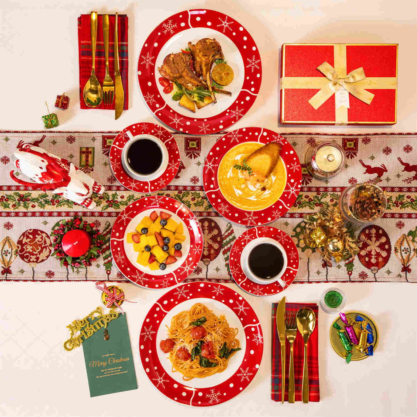 Santaclaus 30 Piece Dinnerware Set