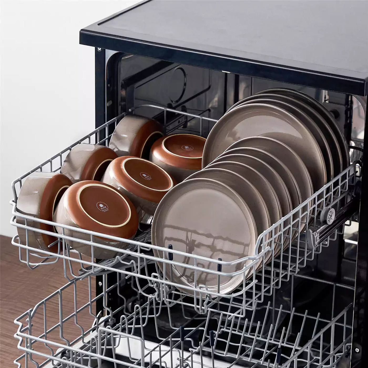 MALACASA Tara brown stoneware dinnerware set, 18 piece set for 6#color_brown