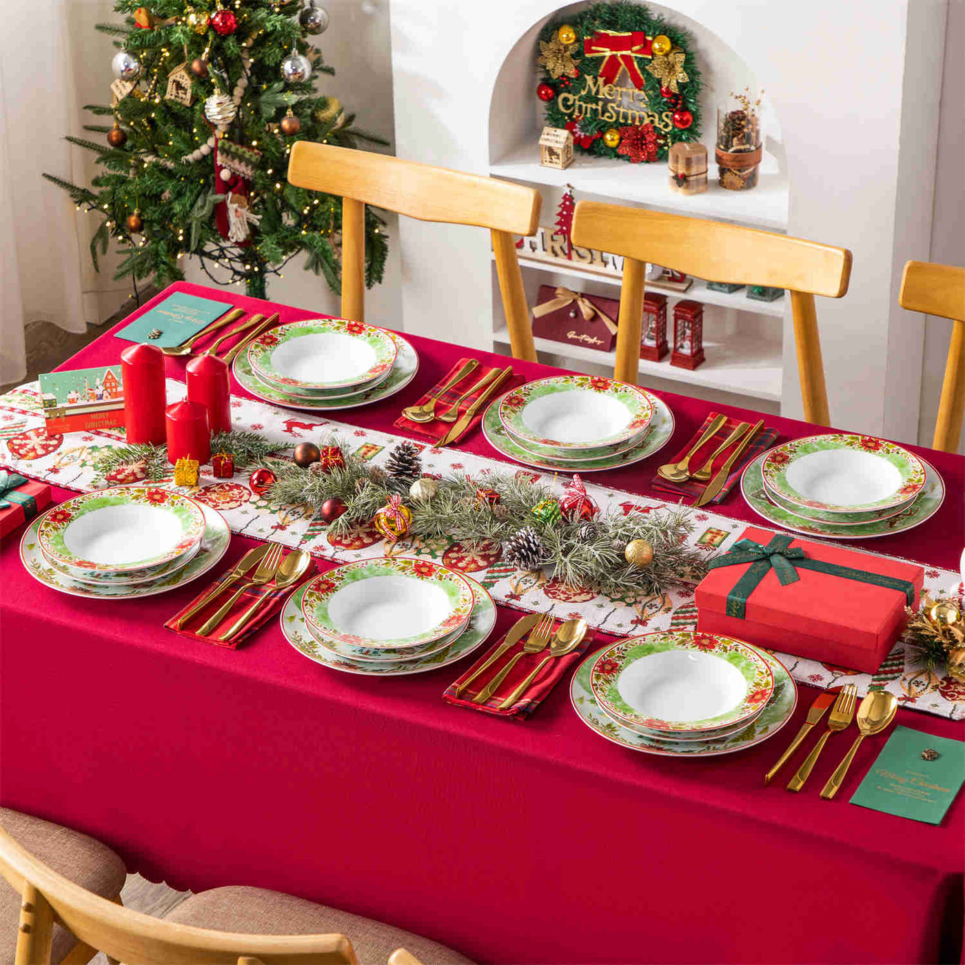 Celebrate the season with MALACASA Xmas Reindeer Sleigh 18 Piece Porcelain Dinnerware Set for 6, featuring dinner, salad, and soup plates adorned with festive red and green reindeer designs!