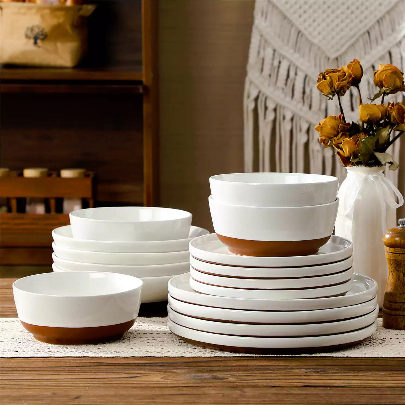 ZORA 16-Piece Stoneware Dinnerware Set | Service for 4