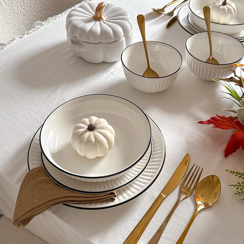 Leila Porcelain Dinnerware Set with Ribbed Design, 4-Person - Black Trim#color_black-trim